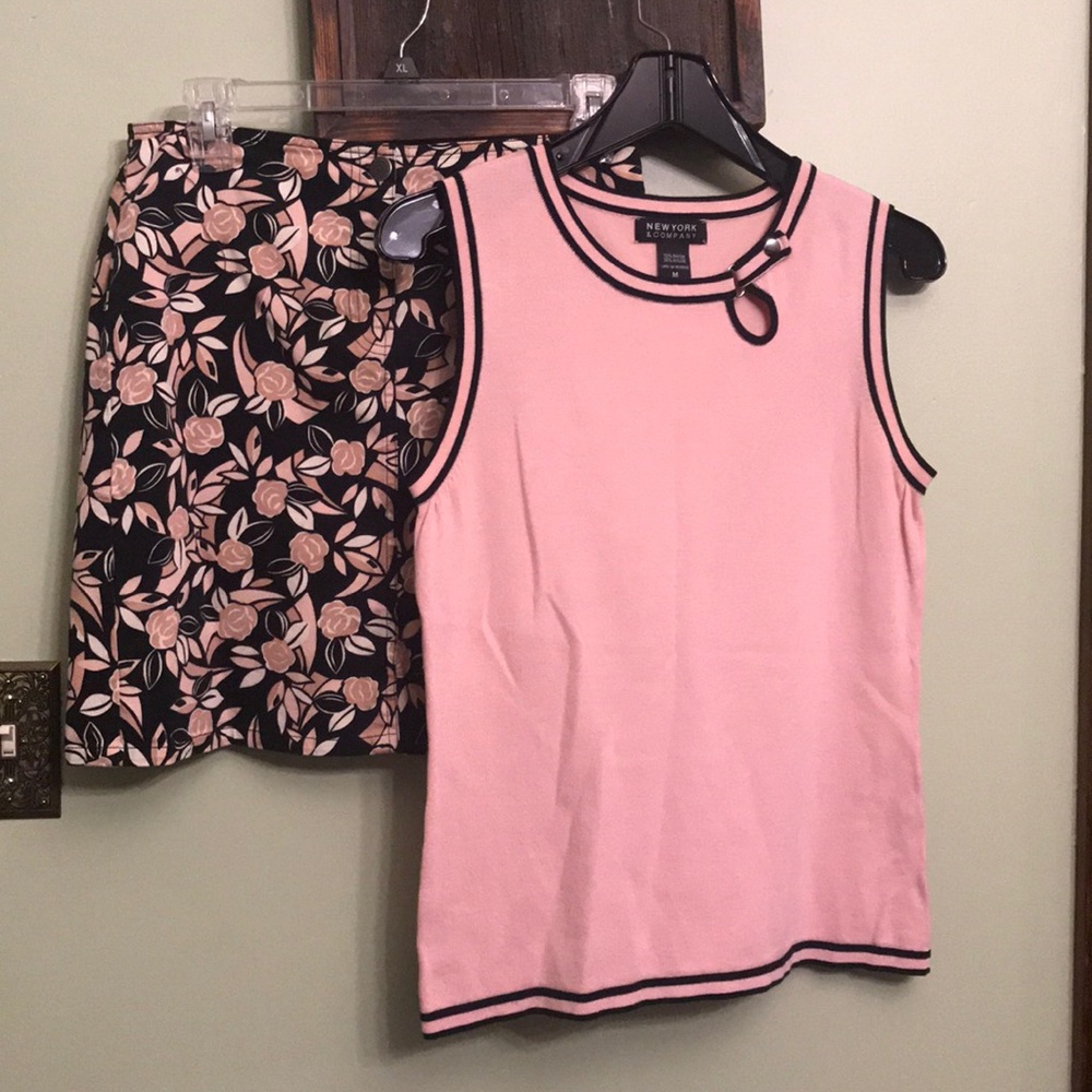 Floral skirt with pink tank outfit